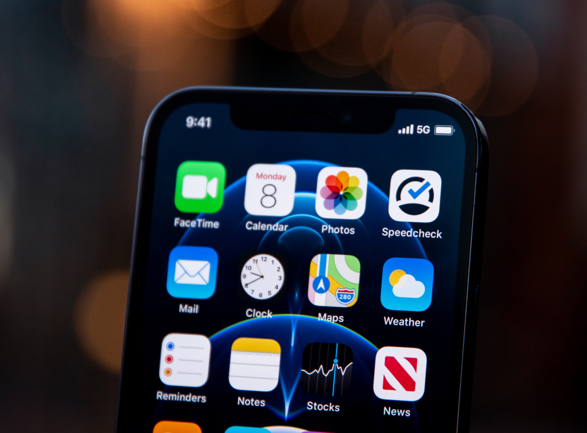 潍城苹果手机维修分享为什么 iPhone 12 在冬季会自动关机 