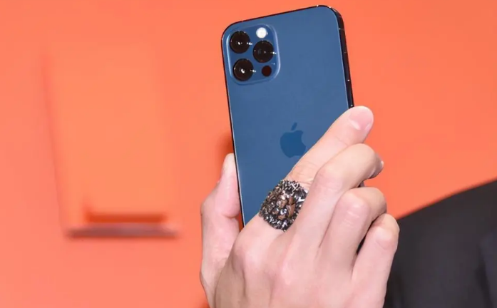 潍城苹果手机维修分享iPhone12系列重启方法教程 