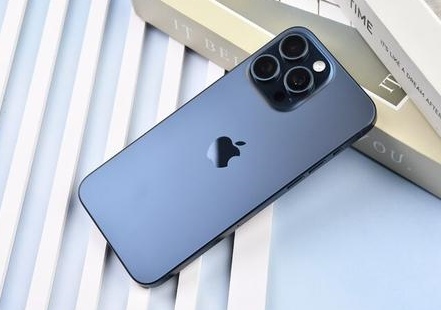 潍城苹果维修点分享iPhone 15 Pro Max屏幕更换全新实操风险 